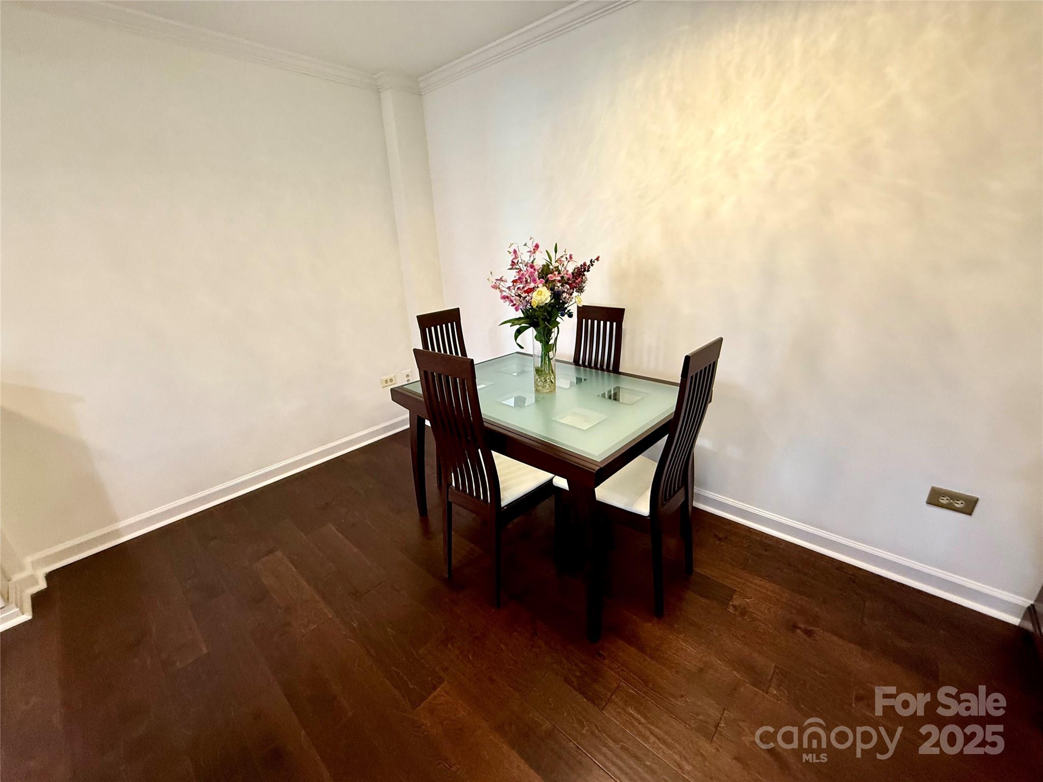 1300 Queens Road Unit: 210