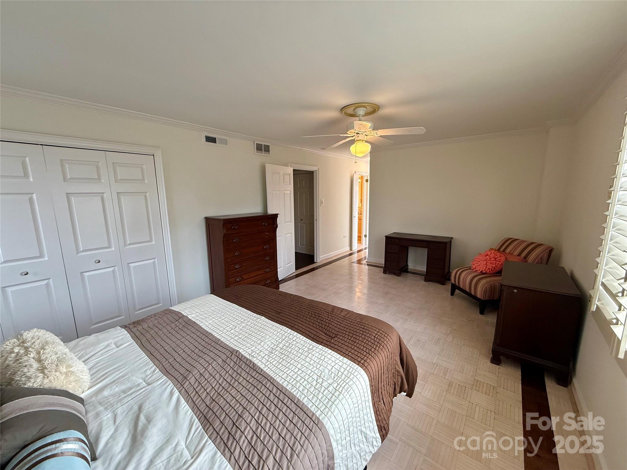1300 Queens Road Unit: 210