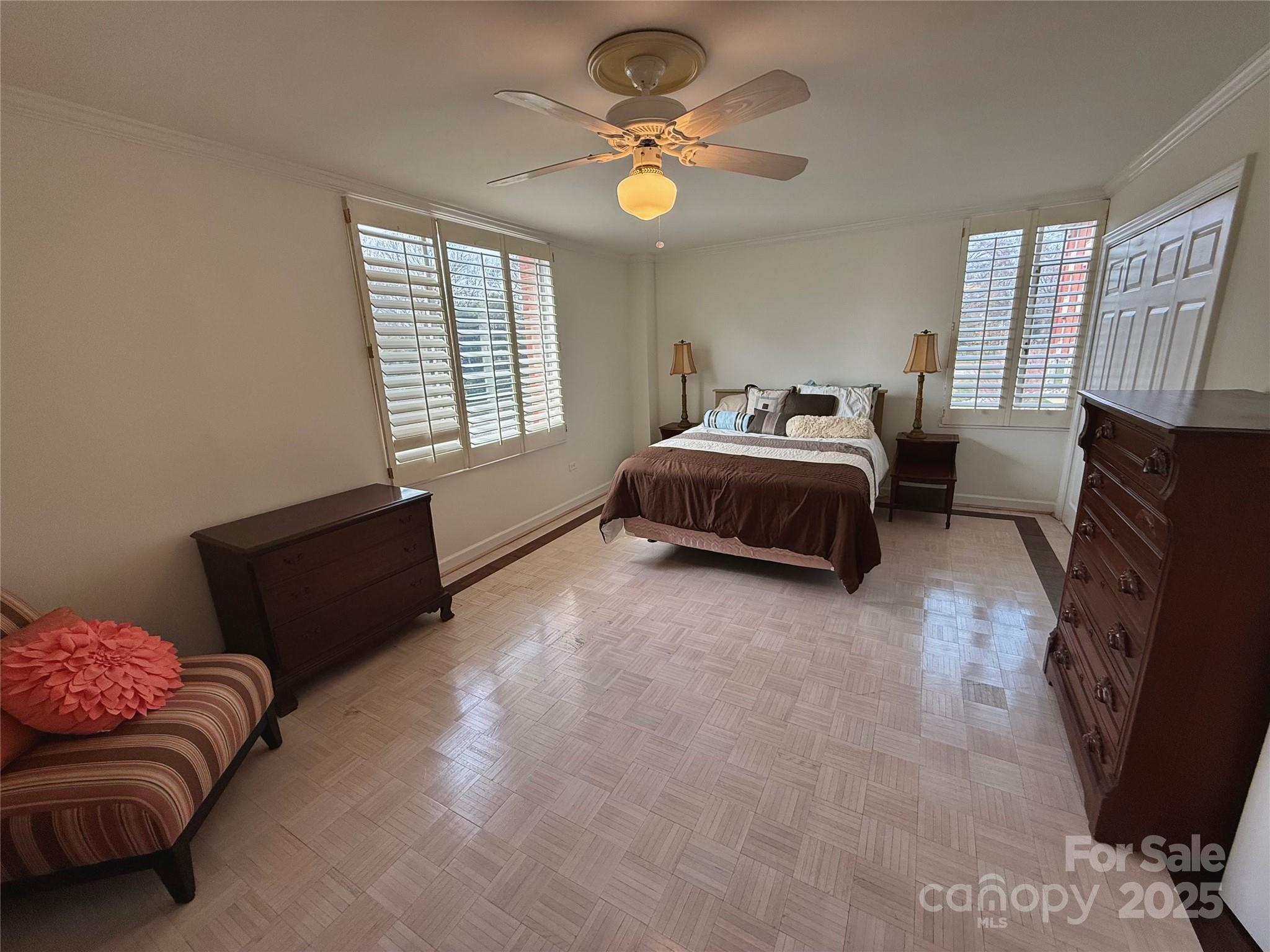 1300 Queens Road Unit: 210