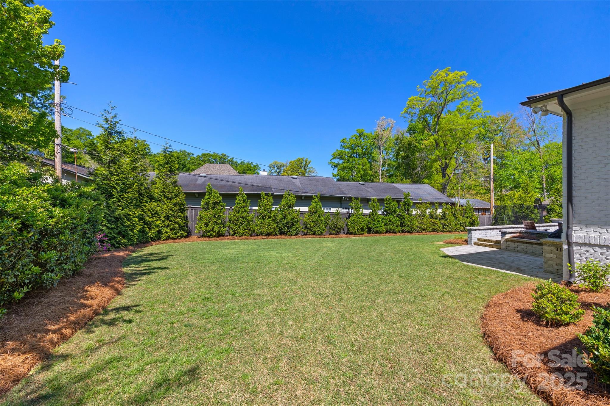 1976 Ferncliff Road