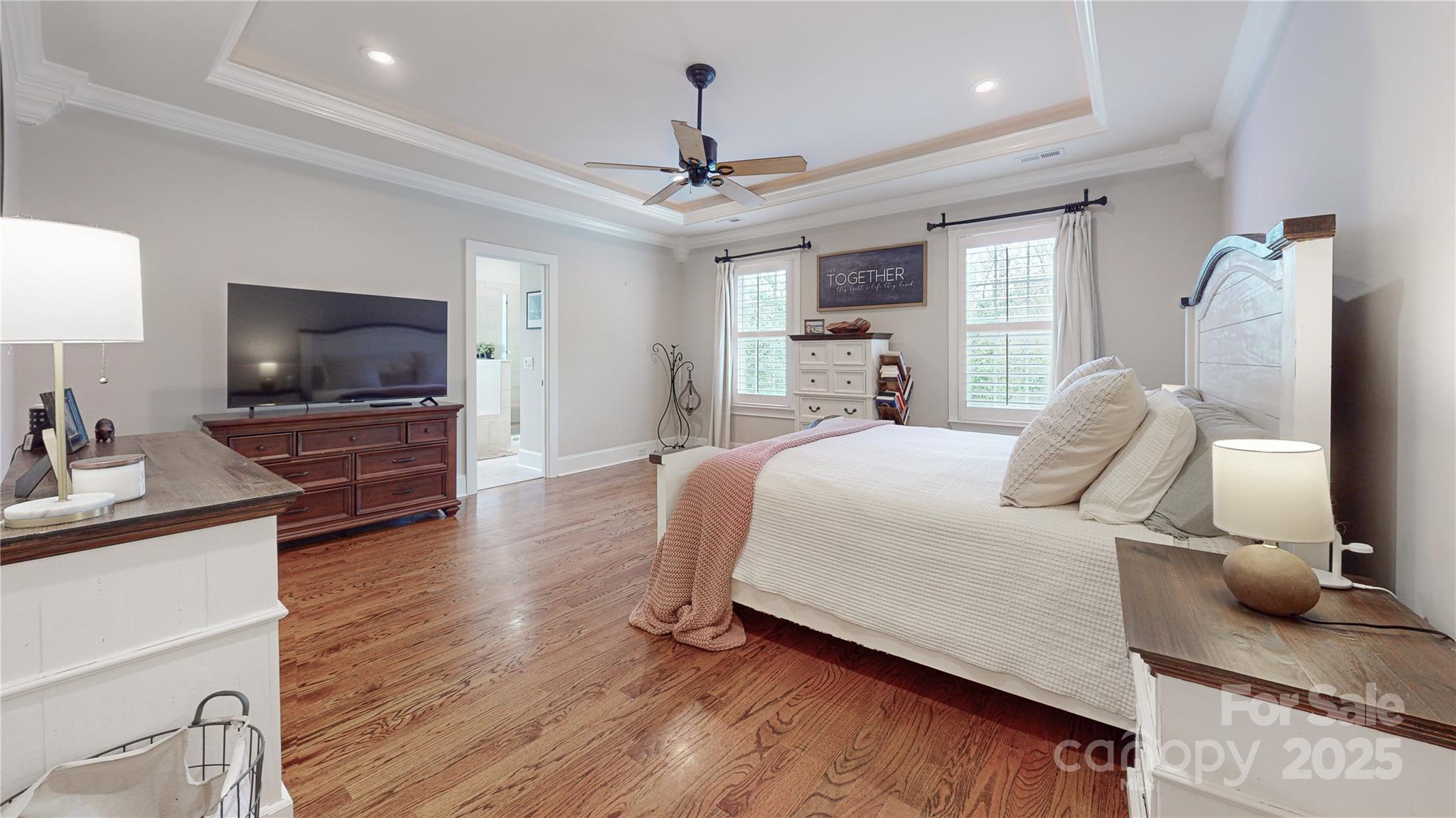 305 Caledonia Way