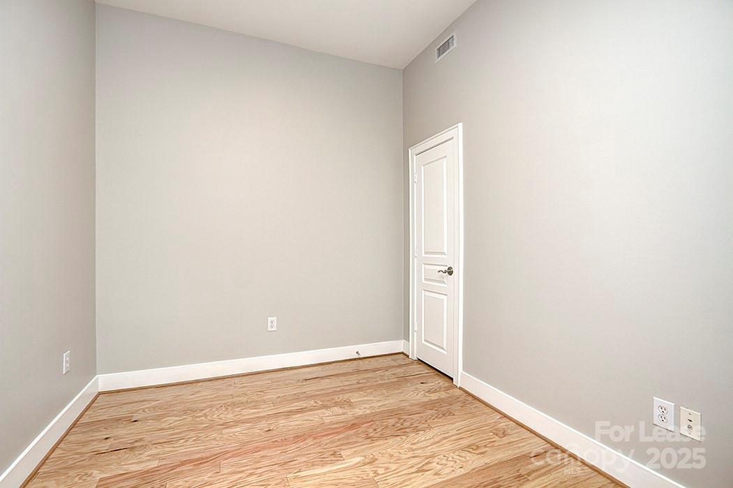 115 E Park Avenue Unit: 312