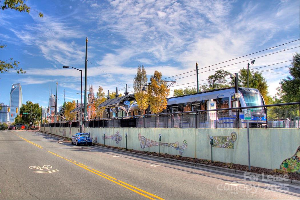 115 E Park Avenue Unit: 312