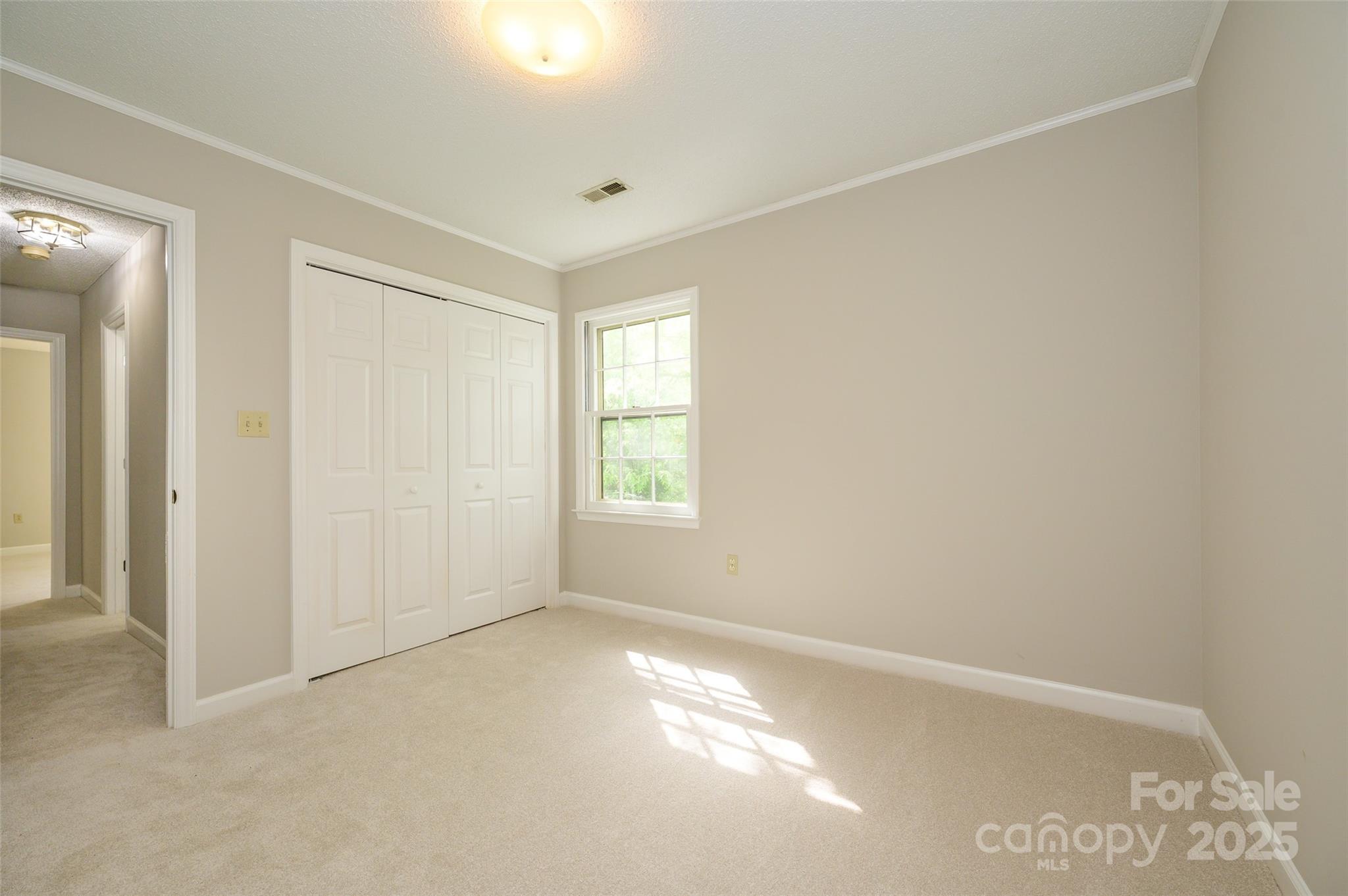 3005 Kenninghall Court