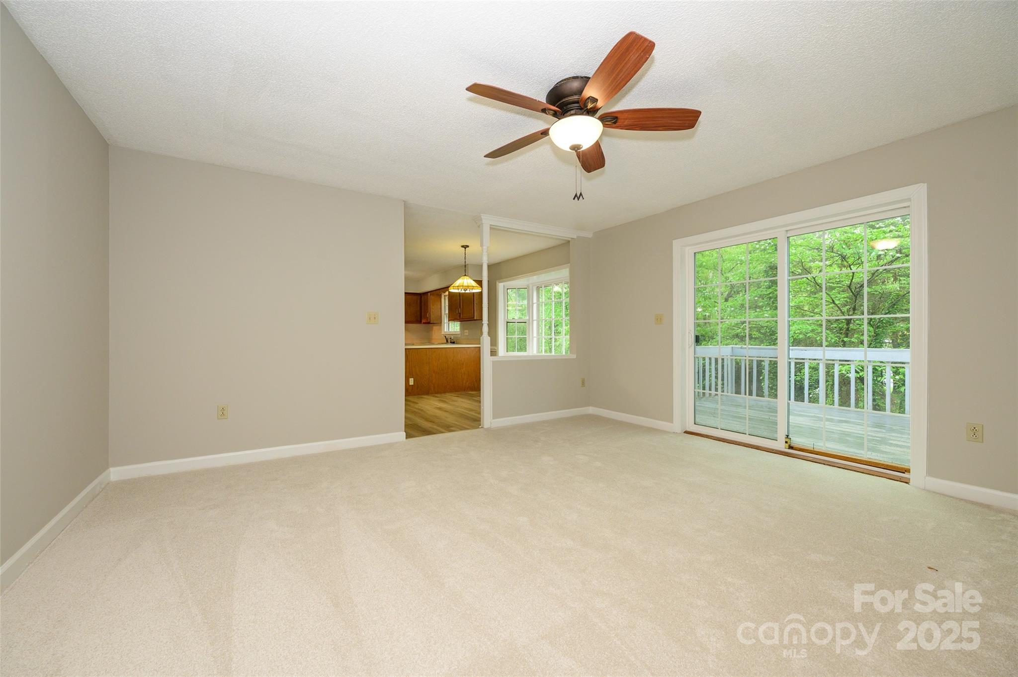 3005 Kenninghall Court