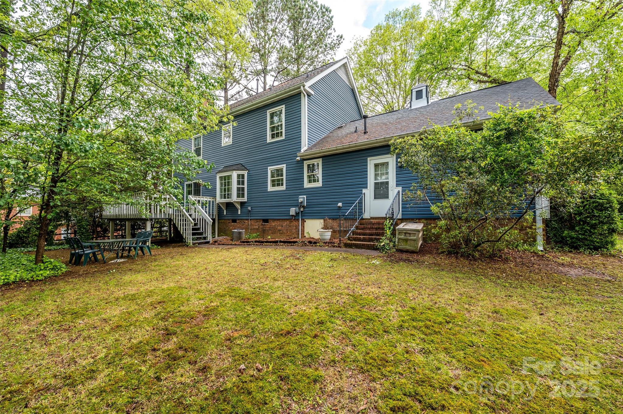3005 Kenninghall Court