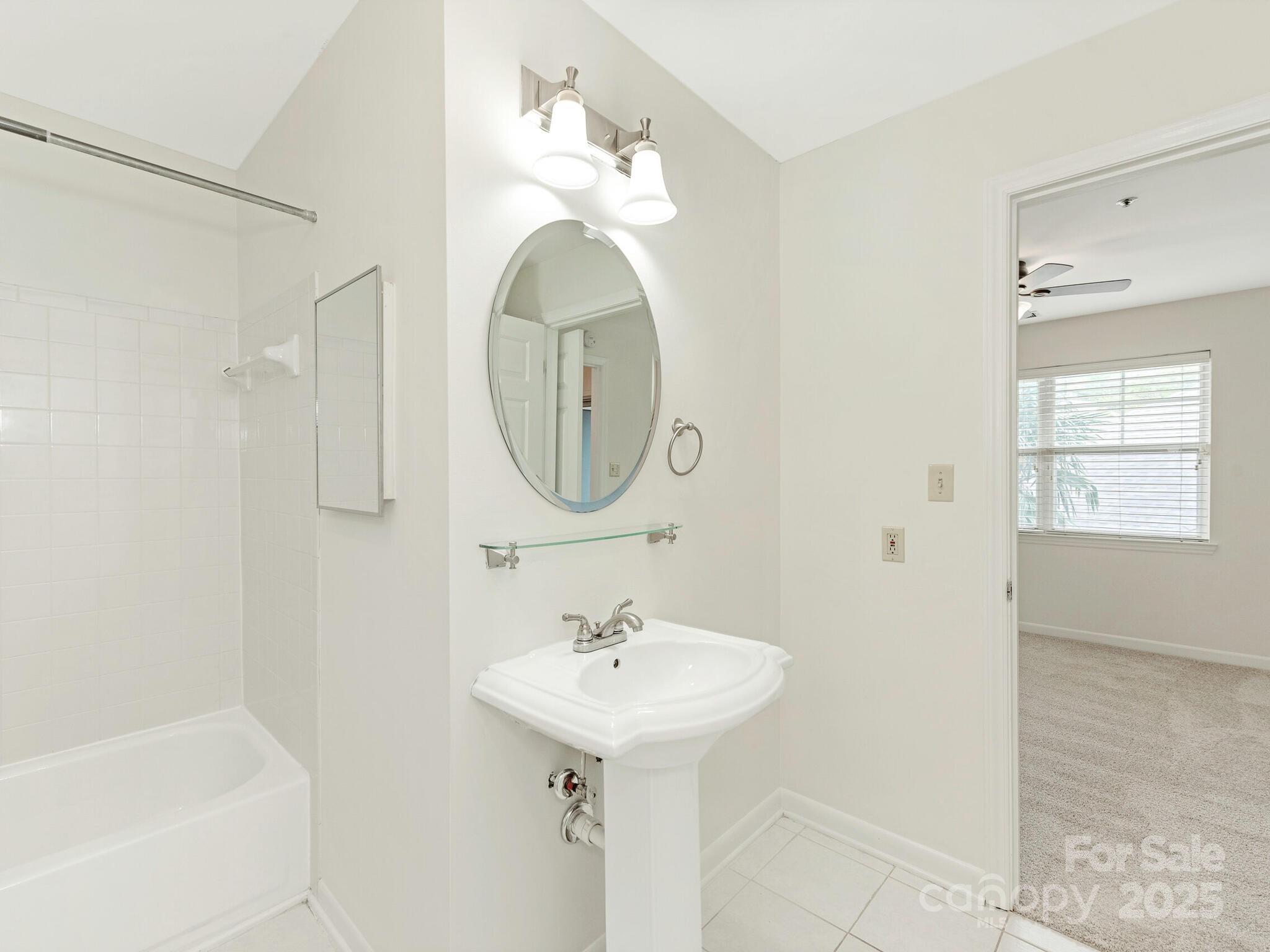 415 Mather Green Avenue Unit: I
