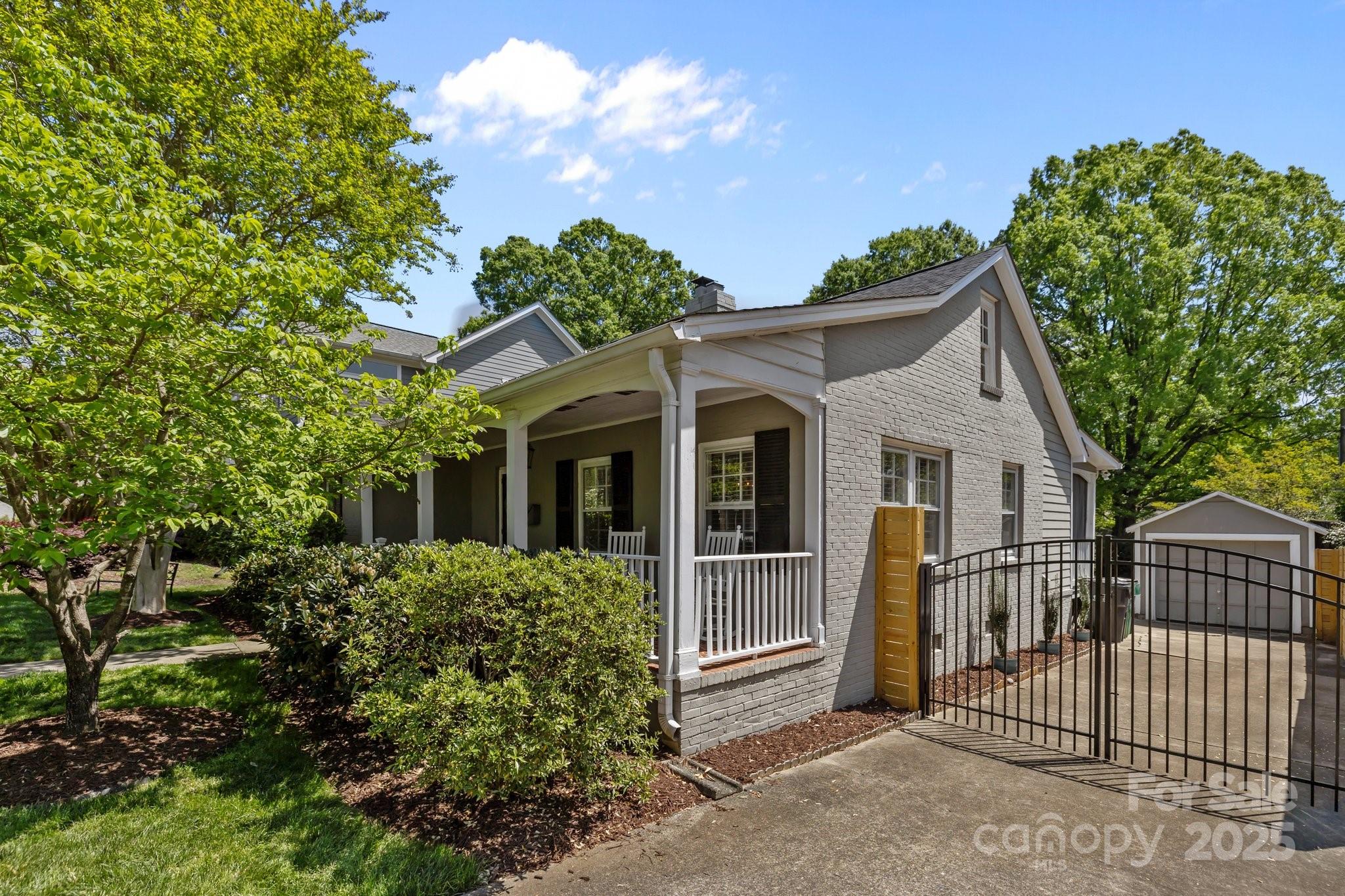 3019 Sunset Drive