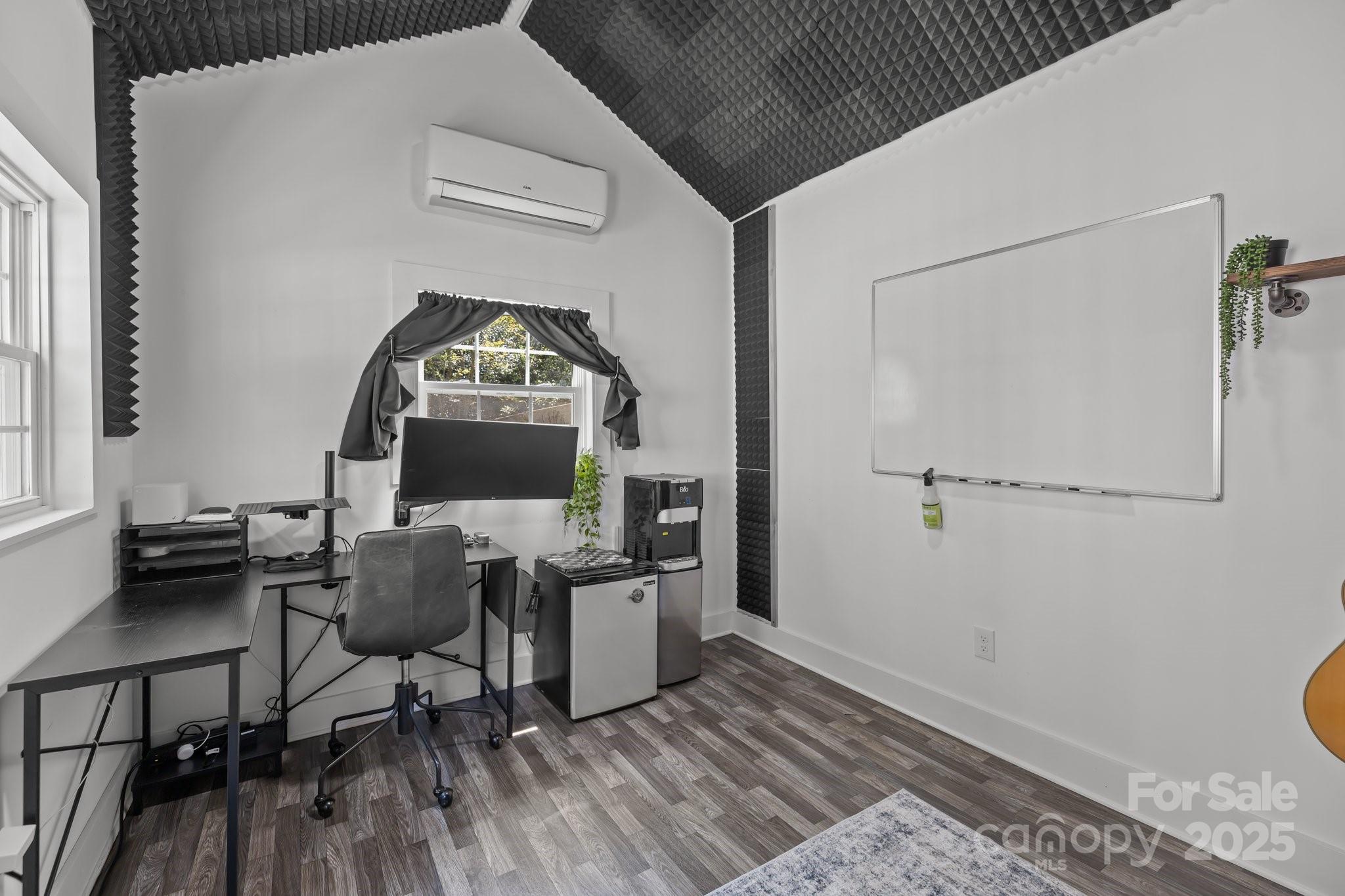 3019 Sunset Drive