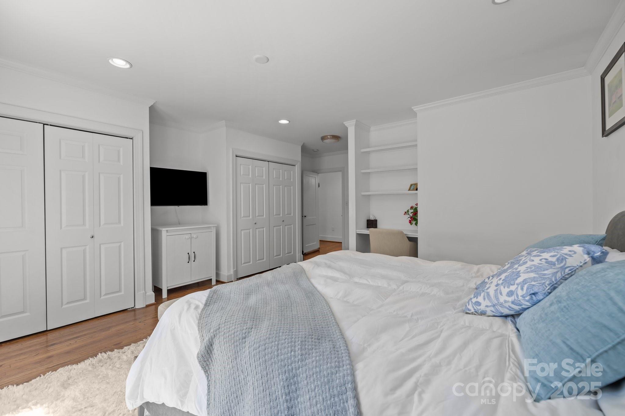 3019 Sunset Drive