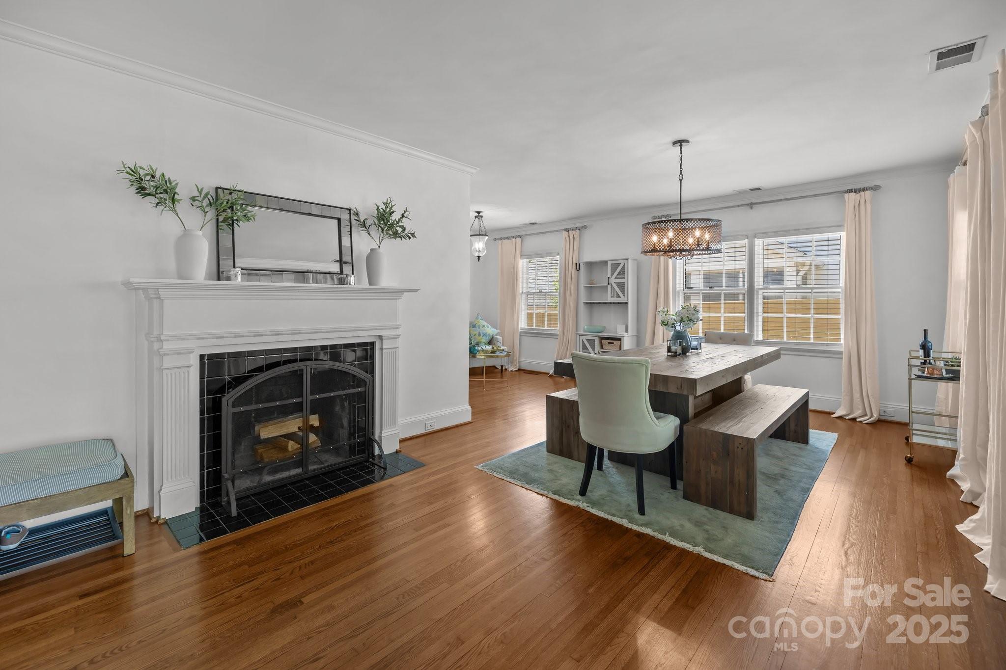 3019 Sunset Drive