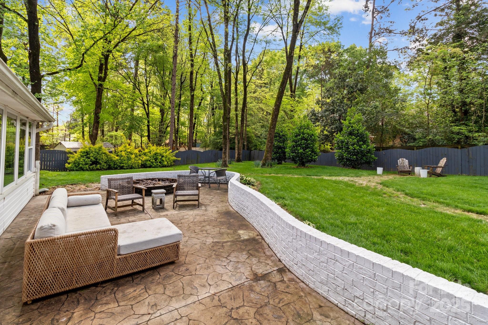 641 Charter Place