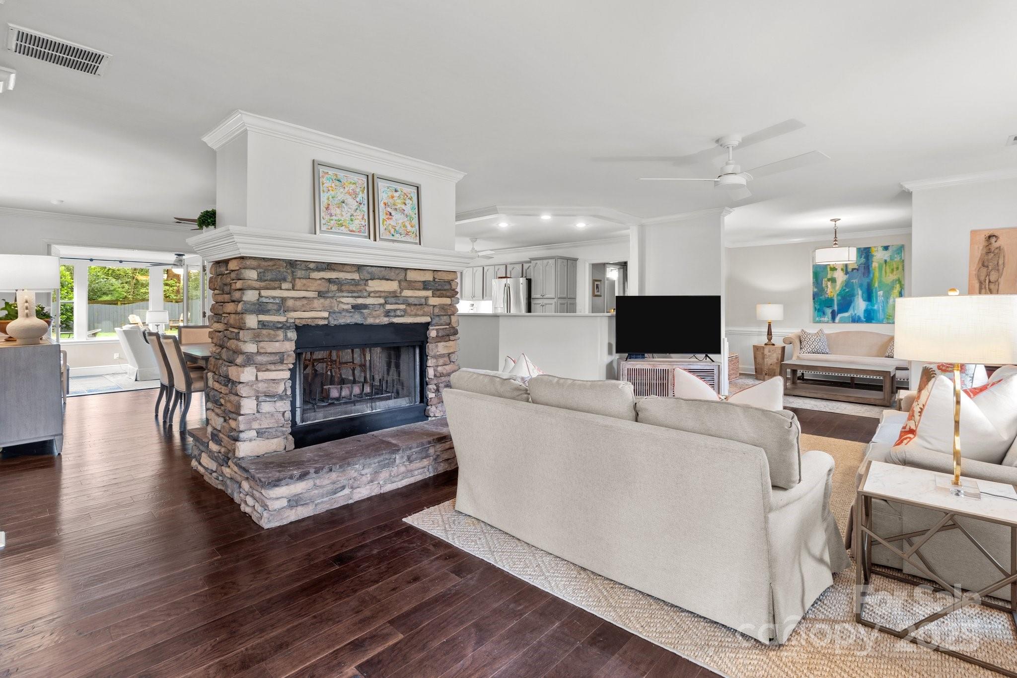 641 Charter Place