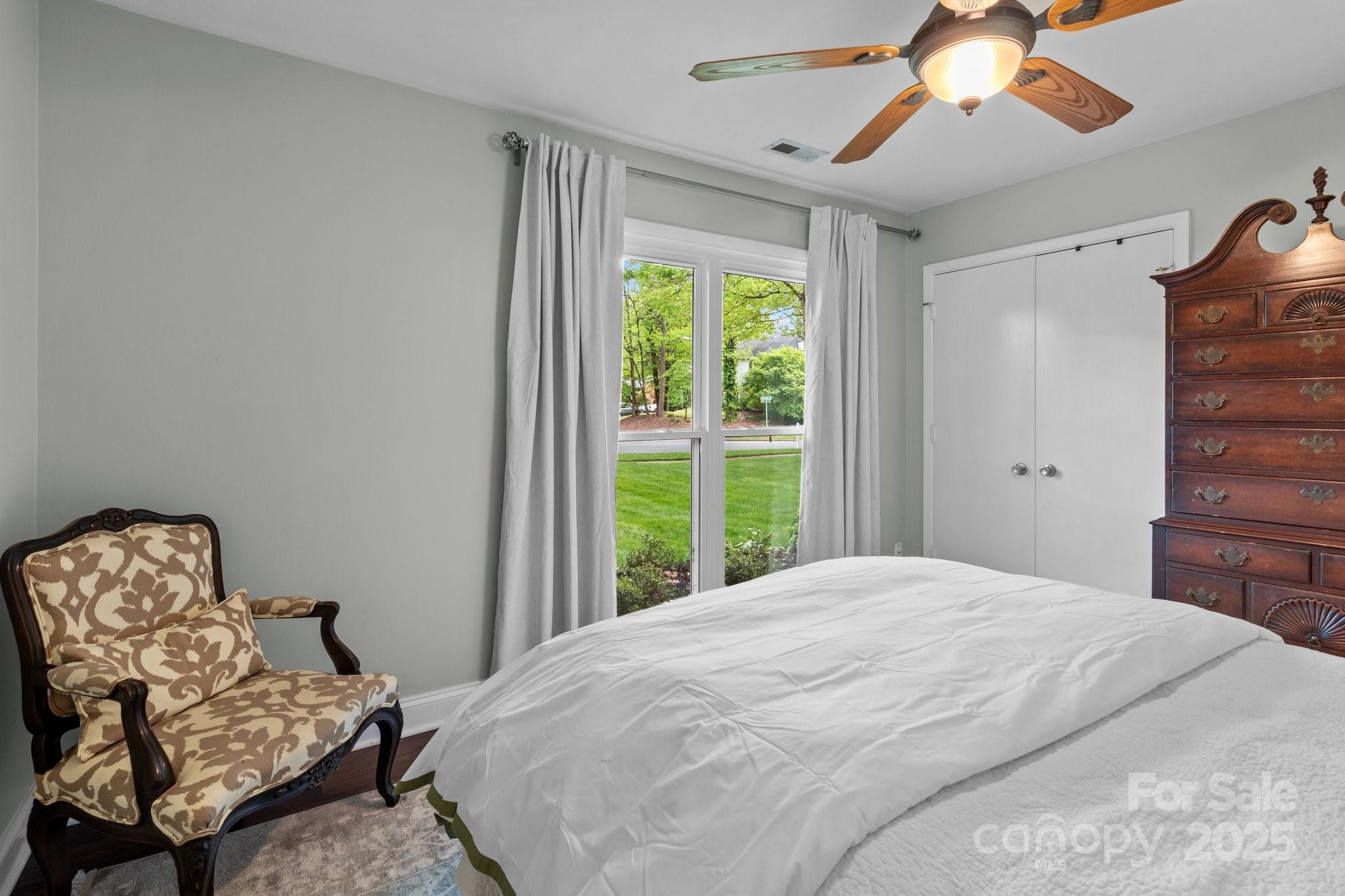 641 Charter Place
