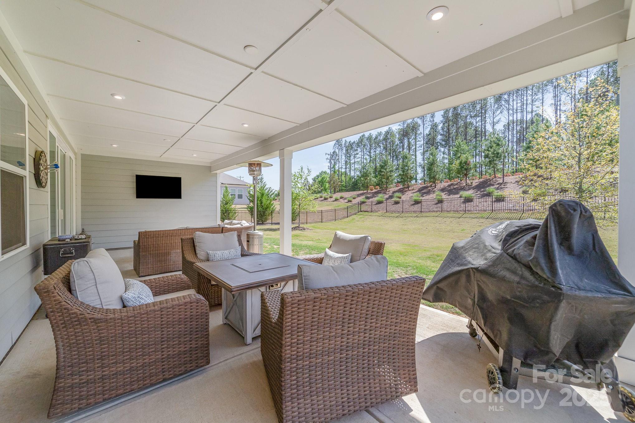 8011 Green Heron Court