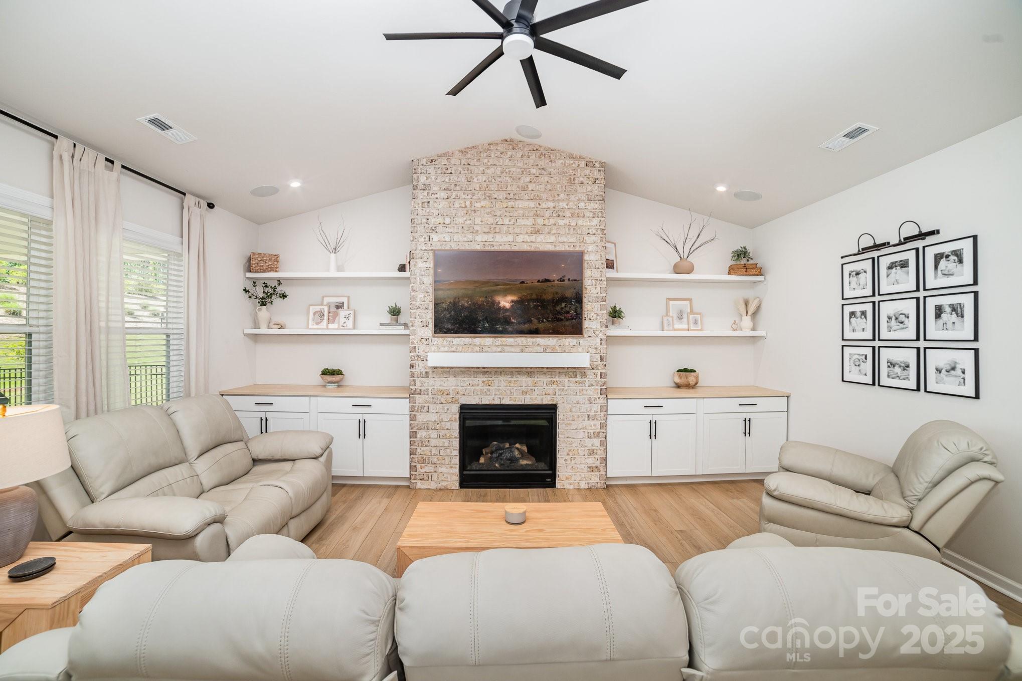 8011 Green Heron Court