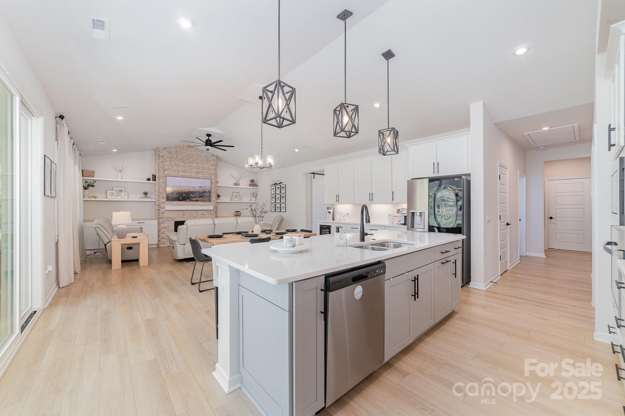 8011 Green Heron Court