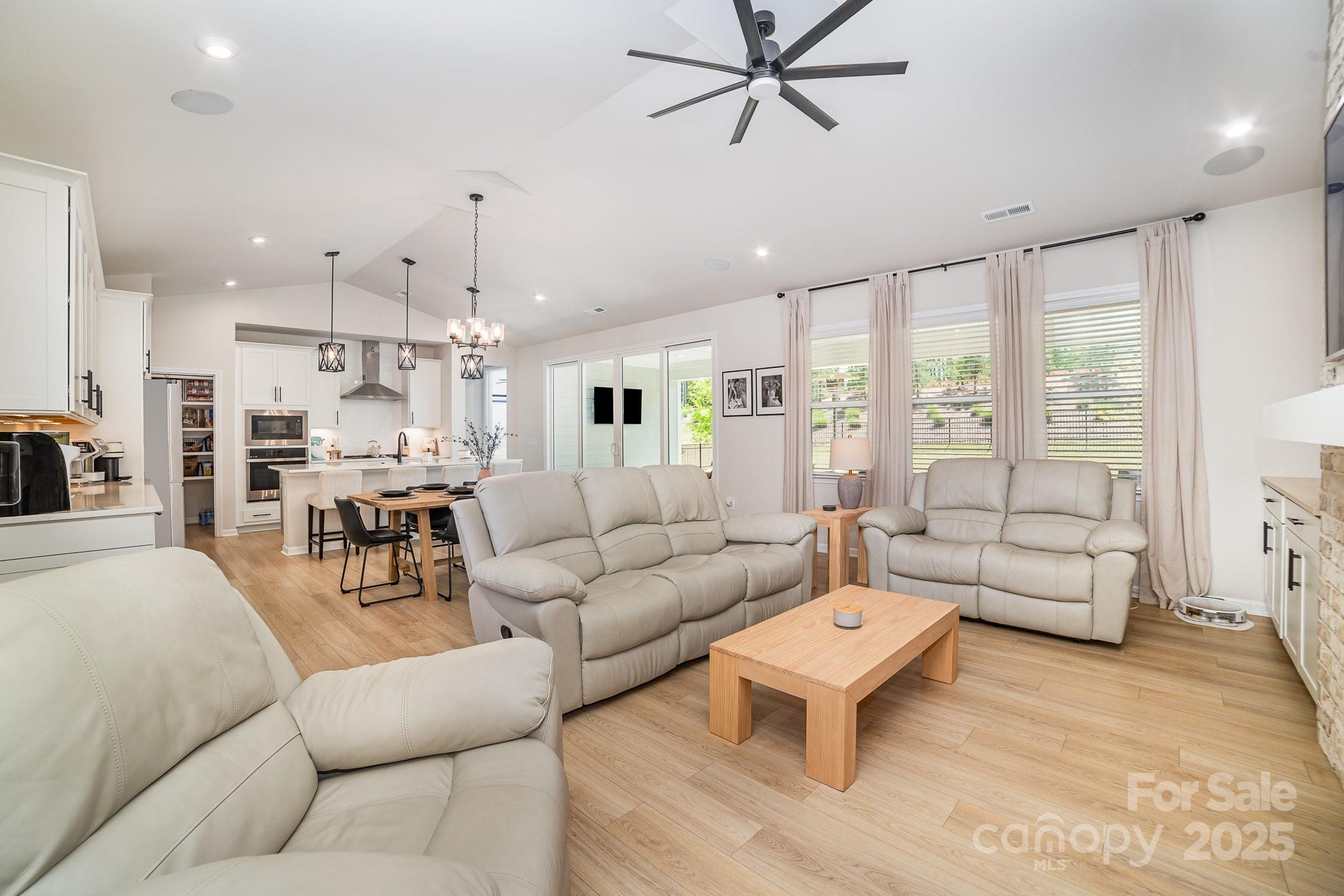 8011 Green Heron Court