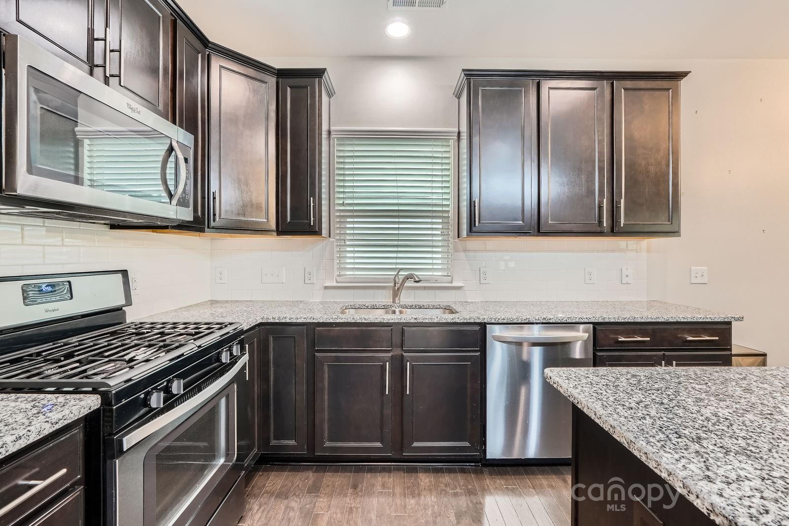 5150 Mount Clare Lane