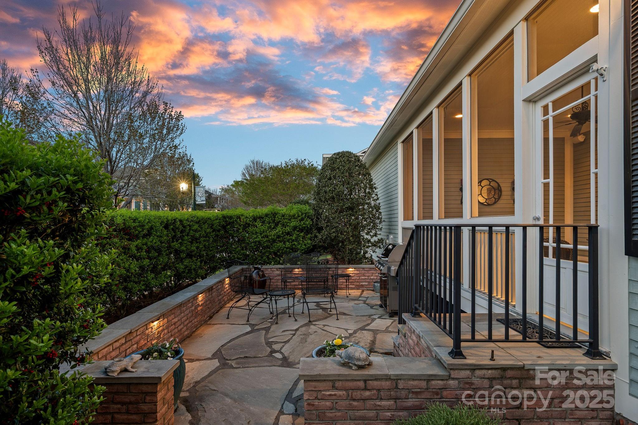 9803 Tree Canopy Road