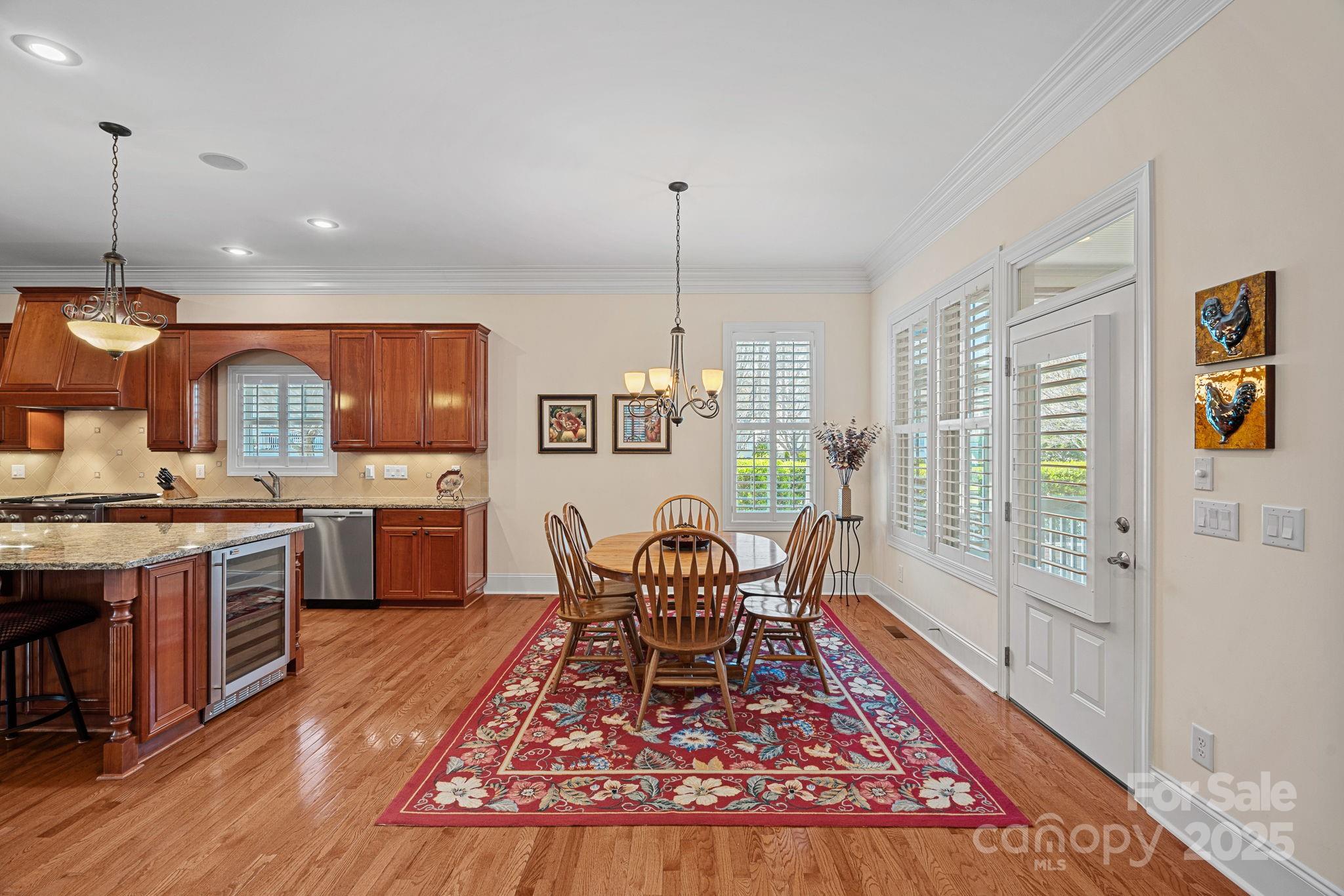 9803 Tree Canopy Road