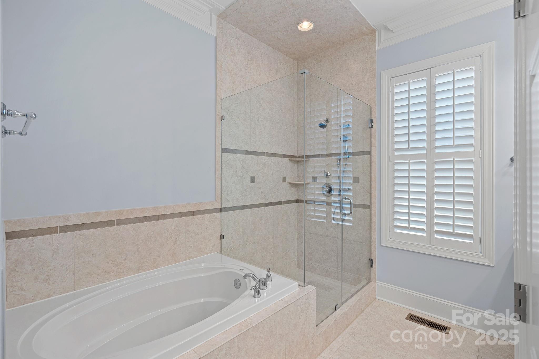 9803 Tree Canopy Road
