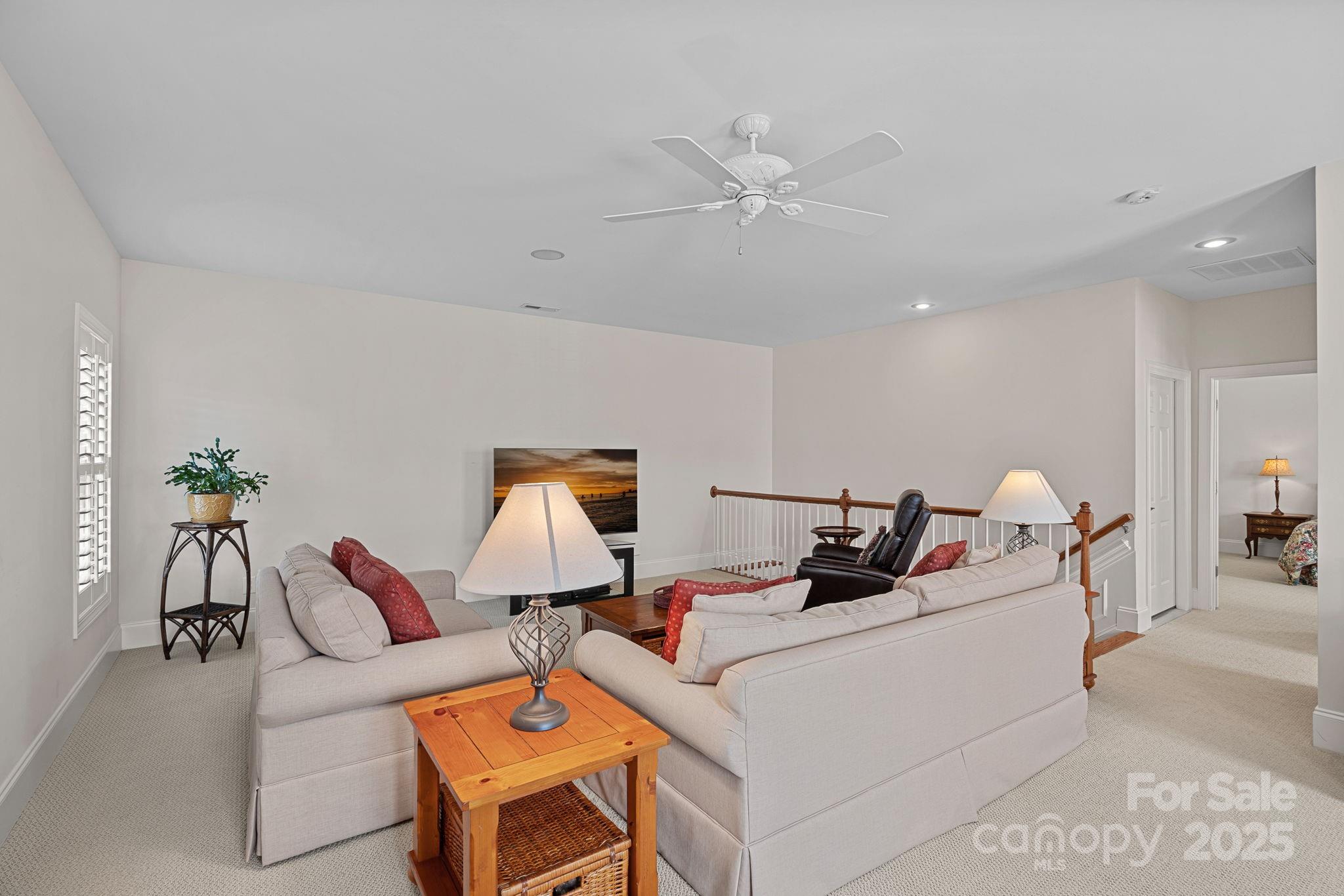 9803 Tree Canopy Road