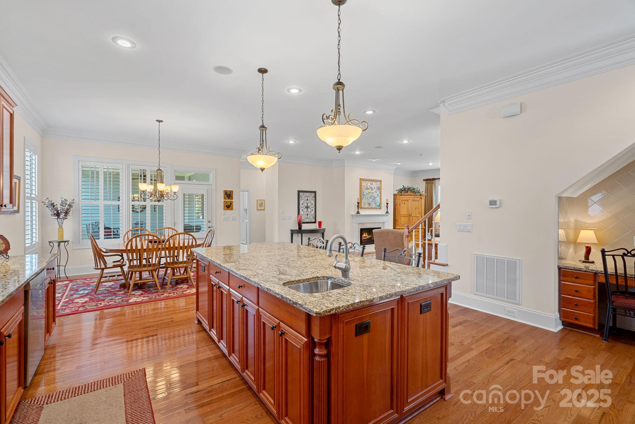 9803 Tree Canopy Road