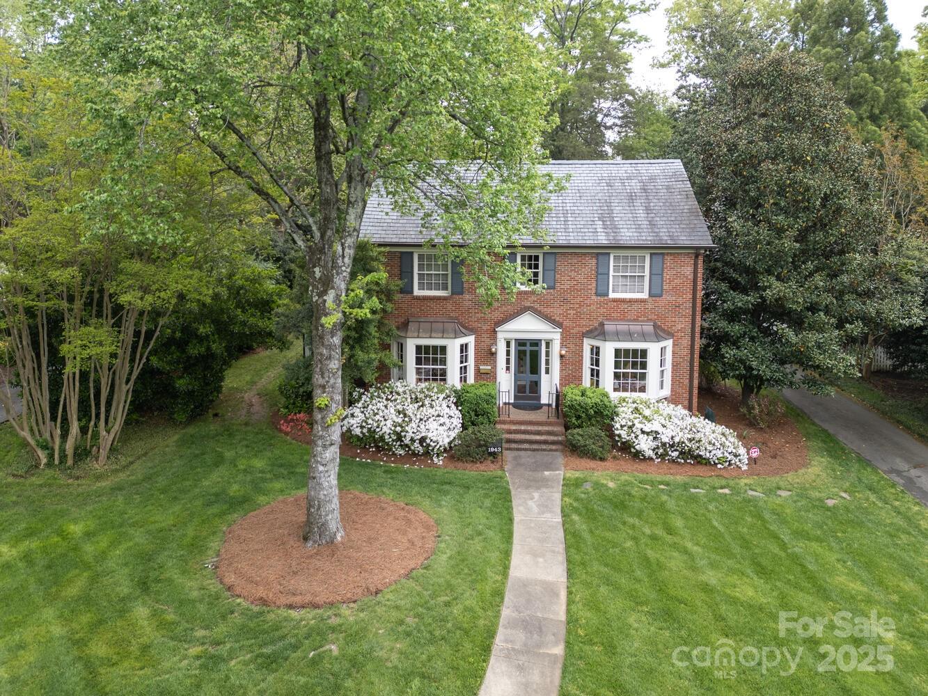 1943 S Wendover Road