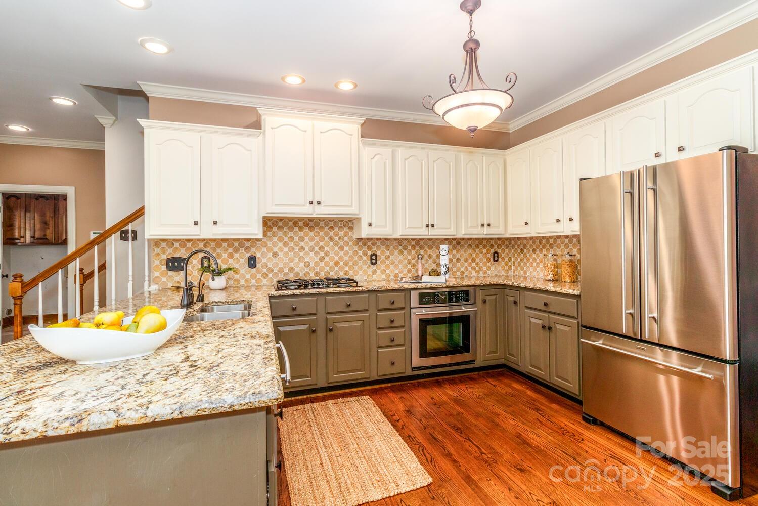 1233 Weymouth Lane