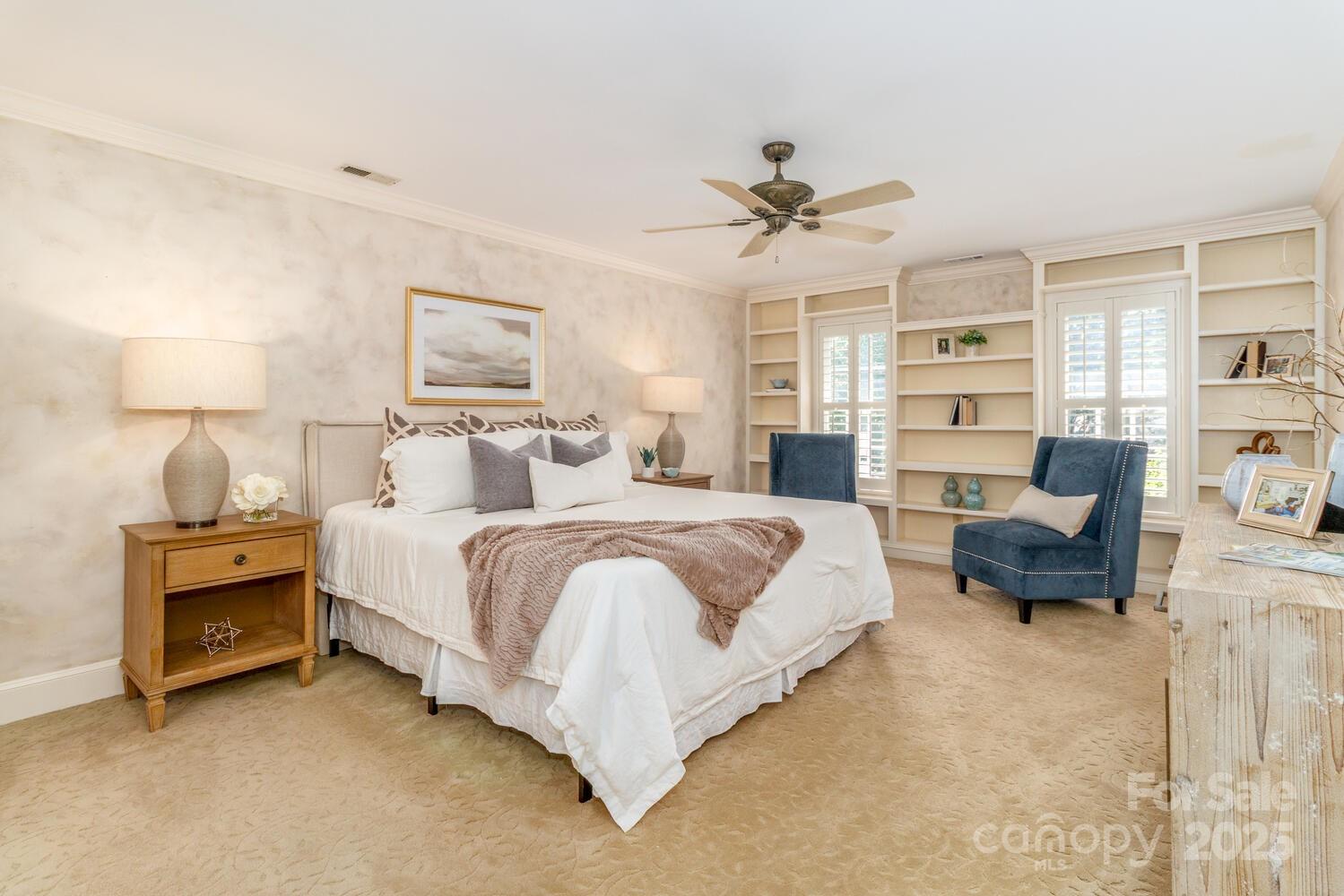 1233 Weymouth Lane