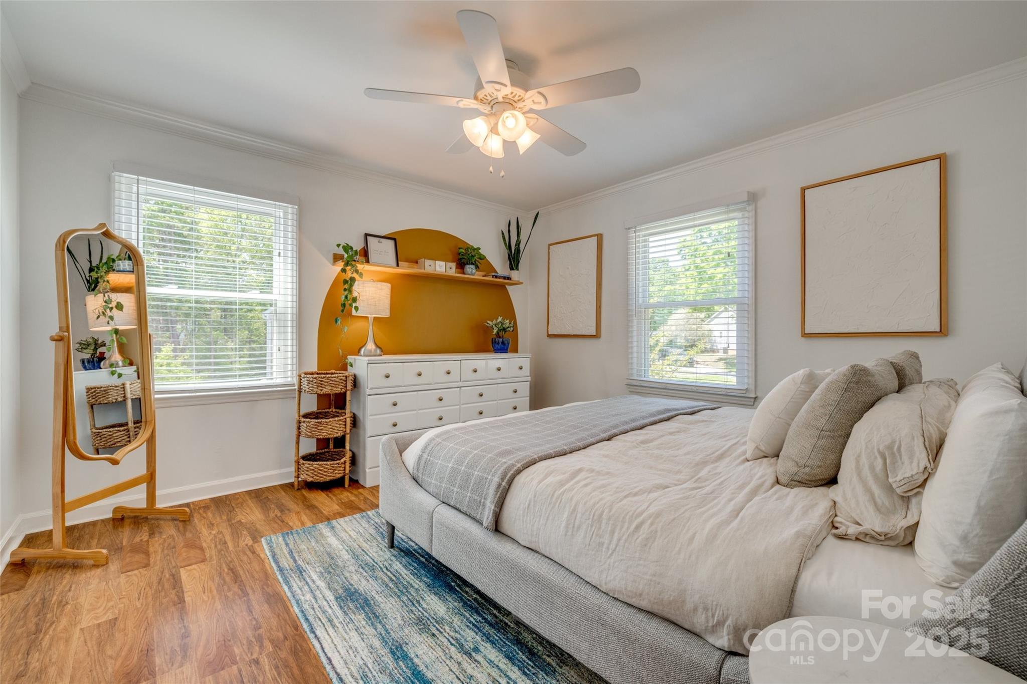 7300 Chatterbird Court