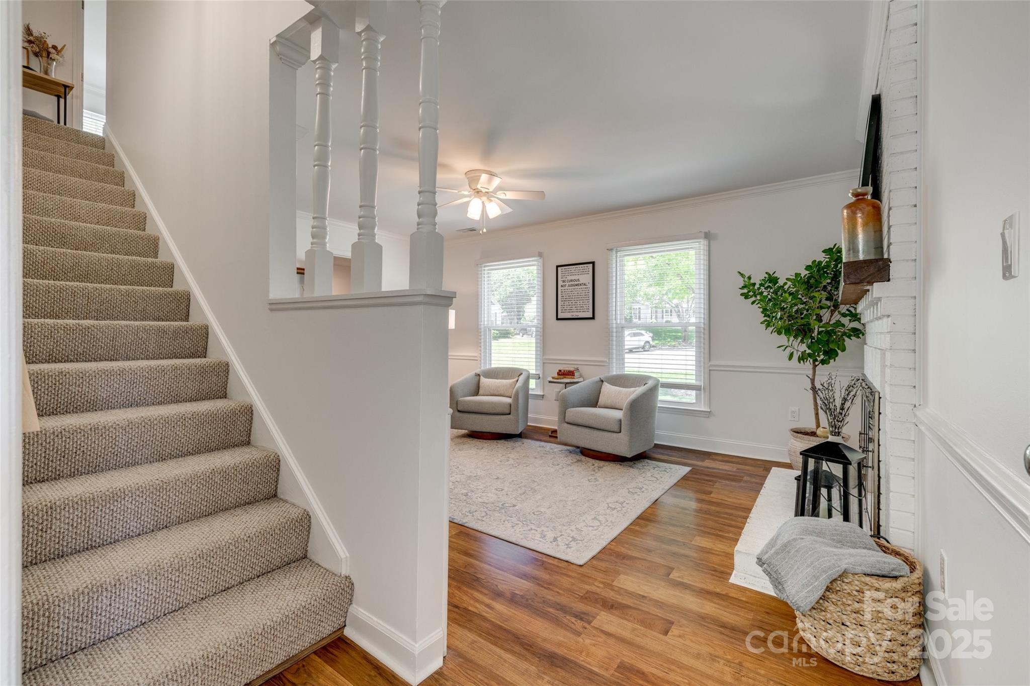 7300 Chatterbird Court