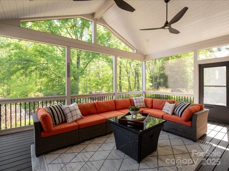 5809 Woodleigh Oaks Drive