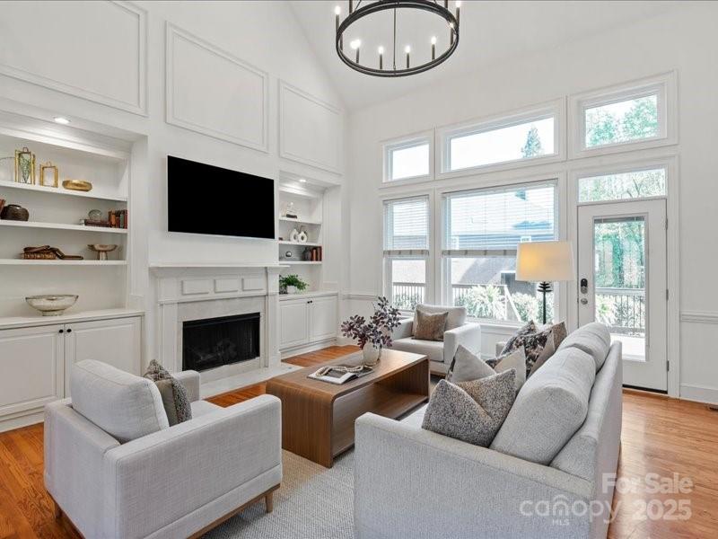 5809 Woodleigh Oaks Drive