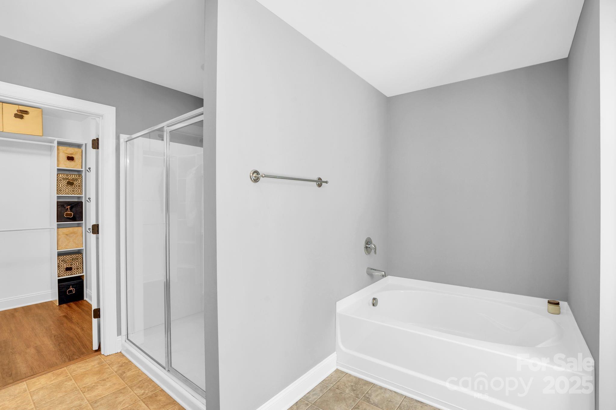 2417 Labelle Drive