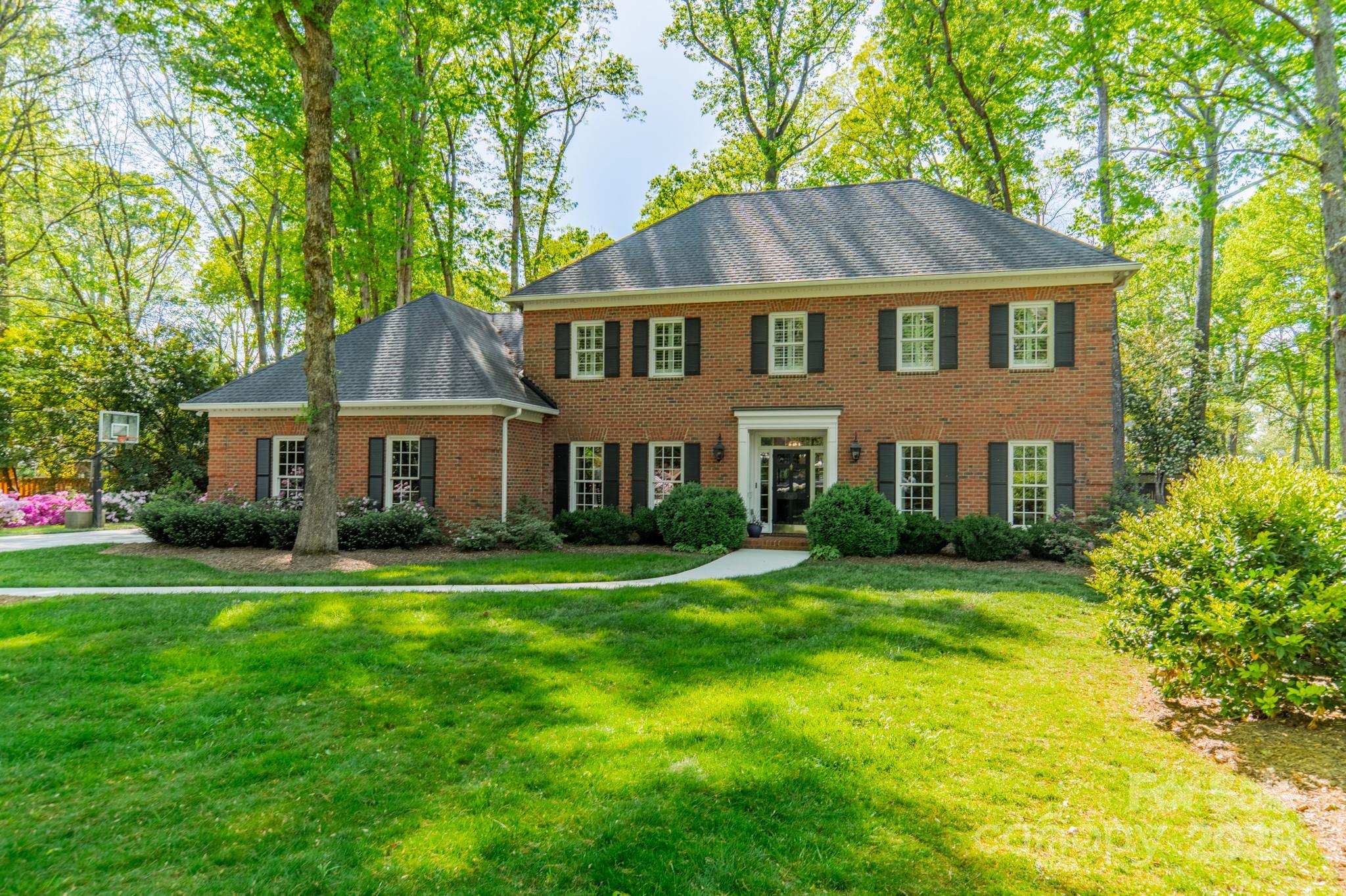 242 Beckham Court