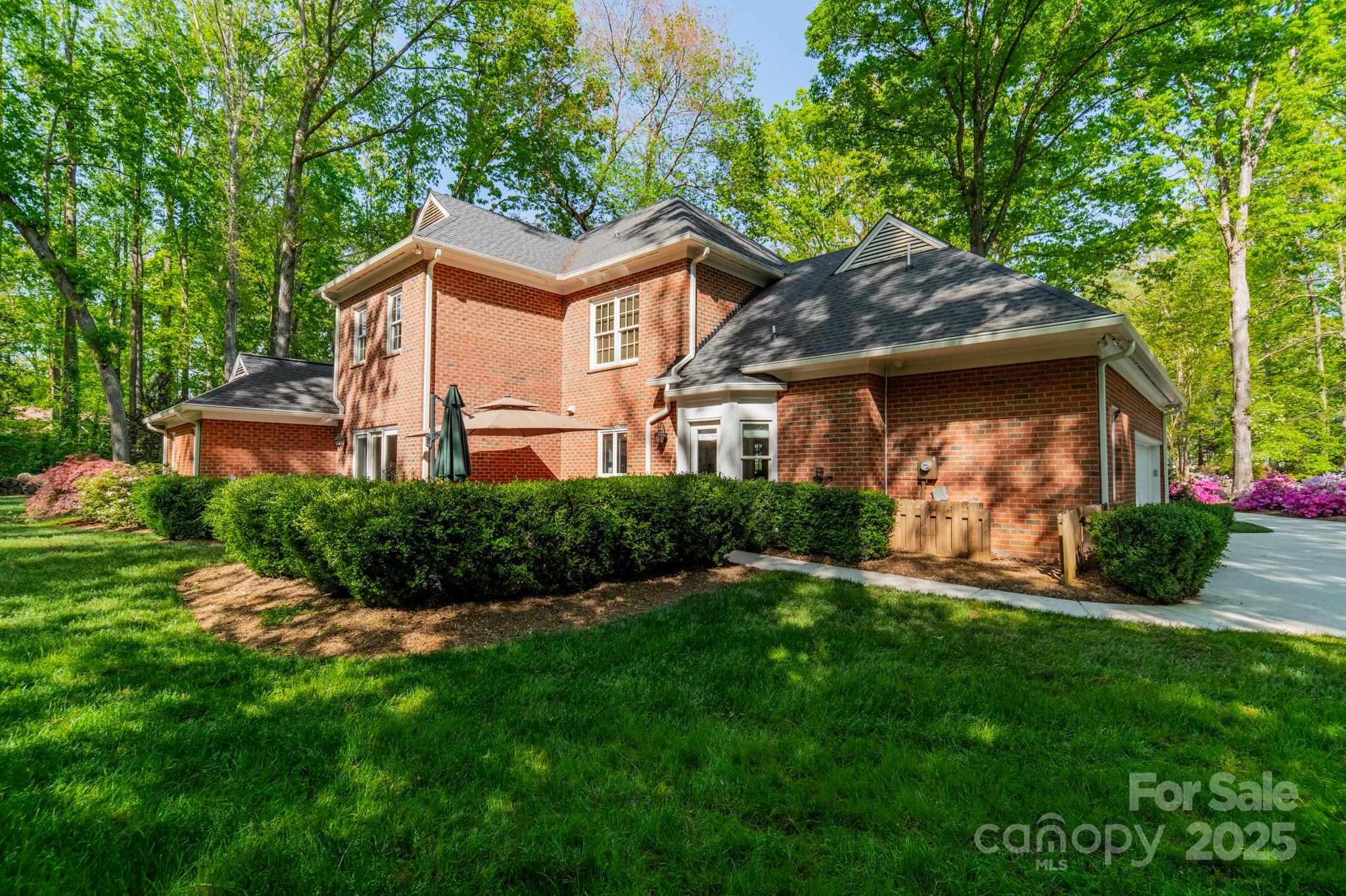 242 Beckham Court