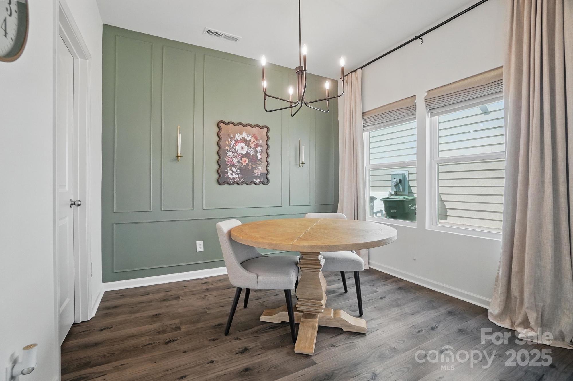 637 Scotch Meadows Loop