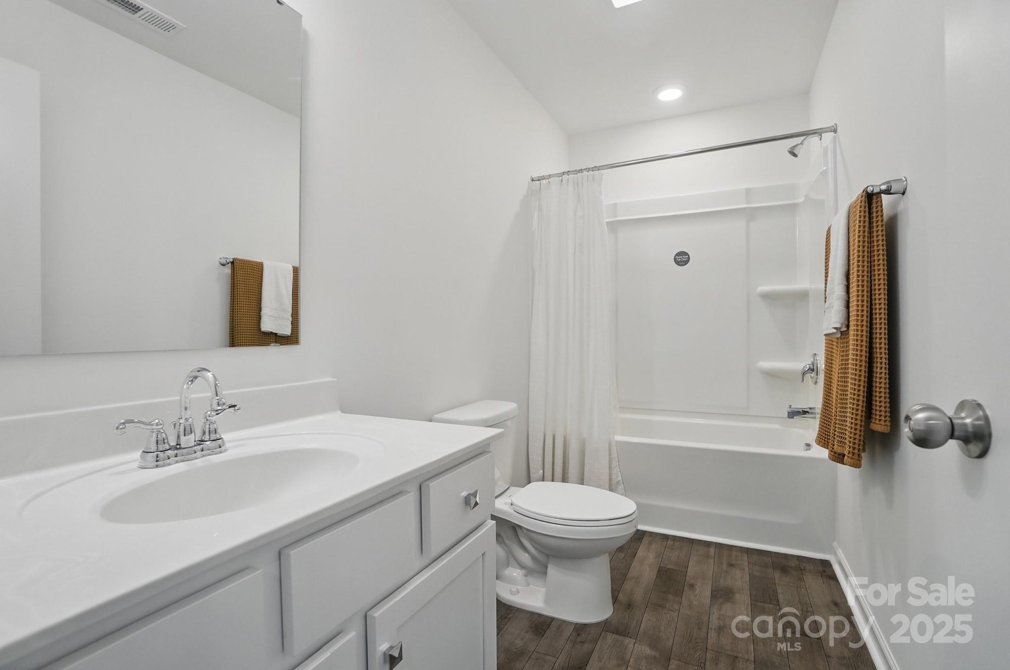 637 Scotch Meadows Loop