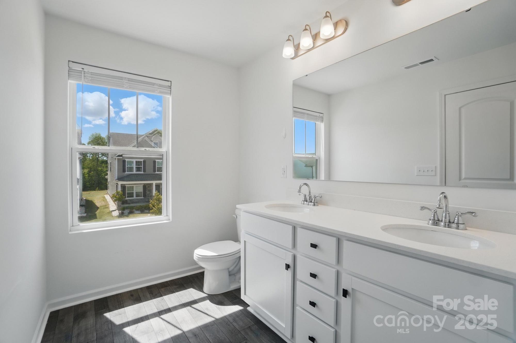 637 Scotch Meadows Loop
