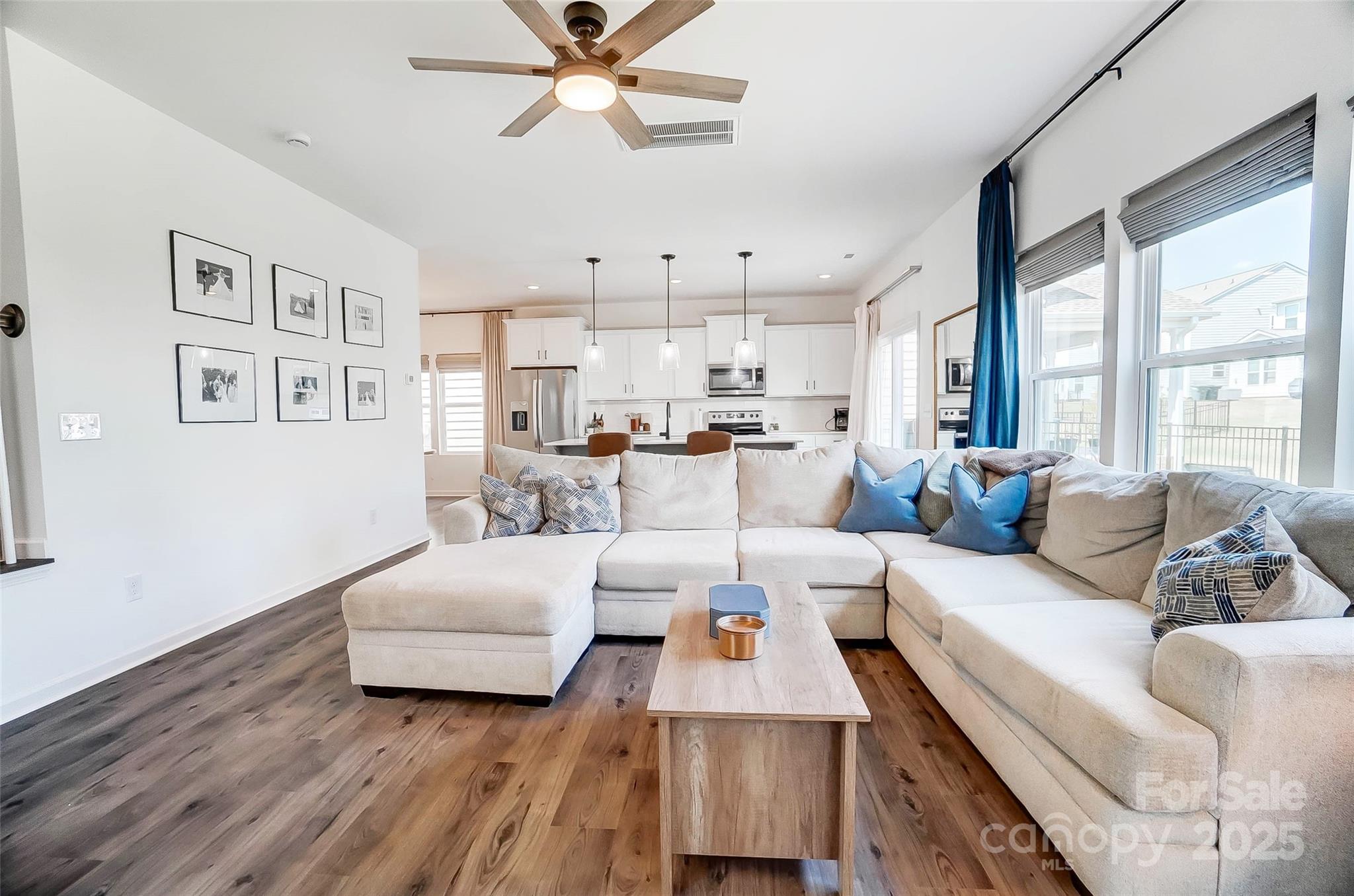 637 Scotch Meadows Loop