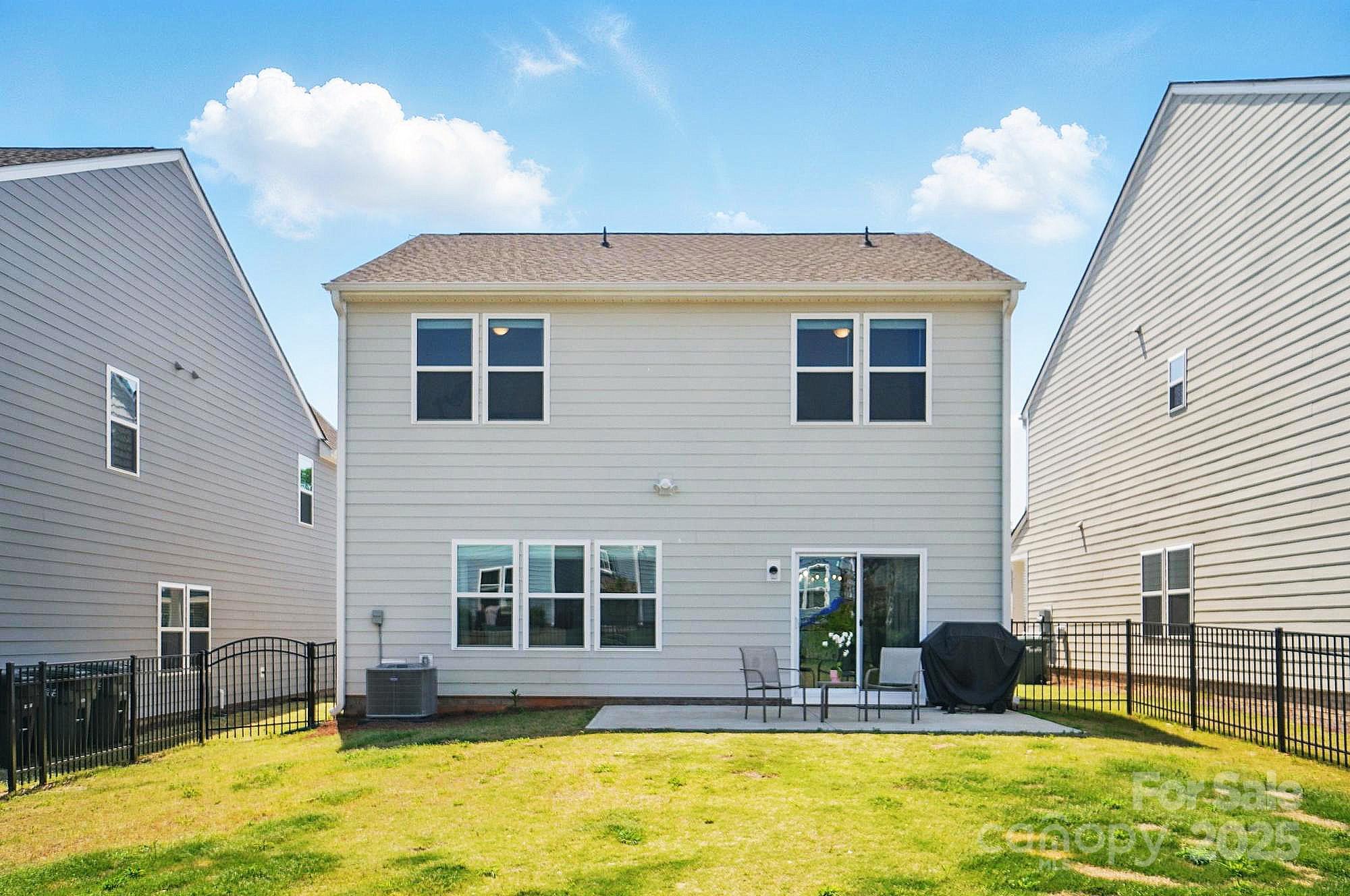 637 Scotch Meadows Loop