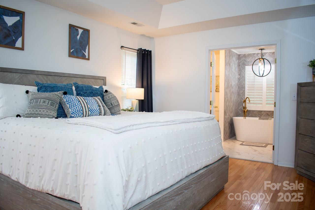 13316 Alex Mill Drive