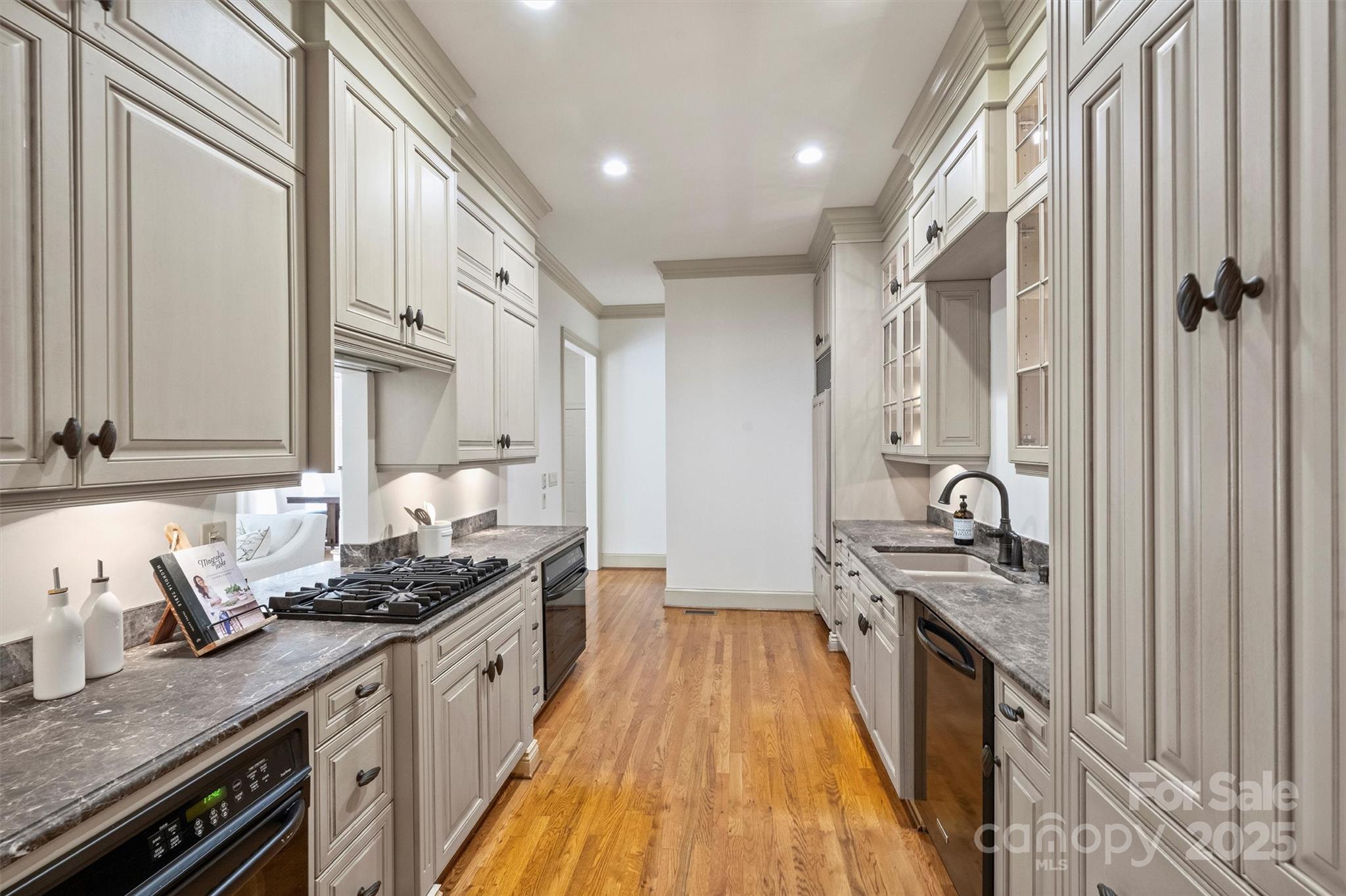 4020 Barclay Downs Drive