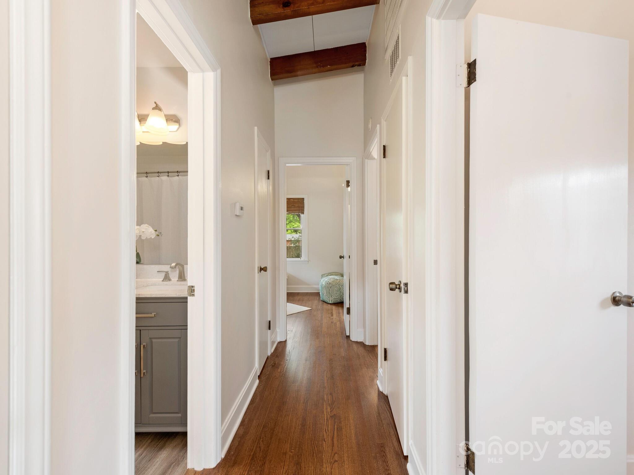 1438 Larkfield Lane