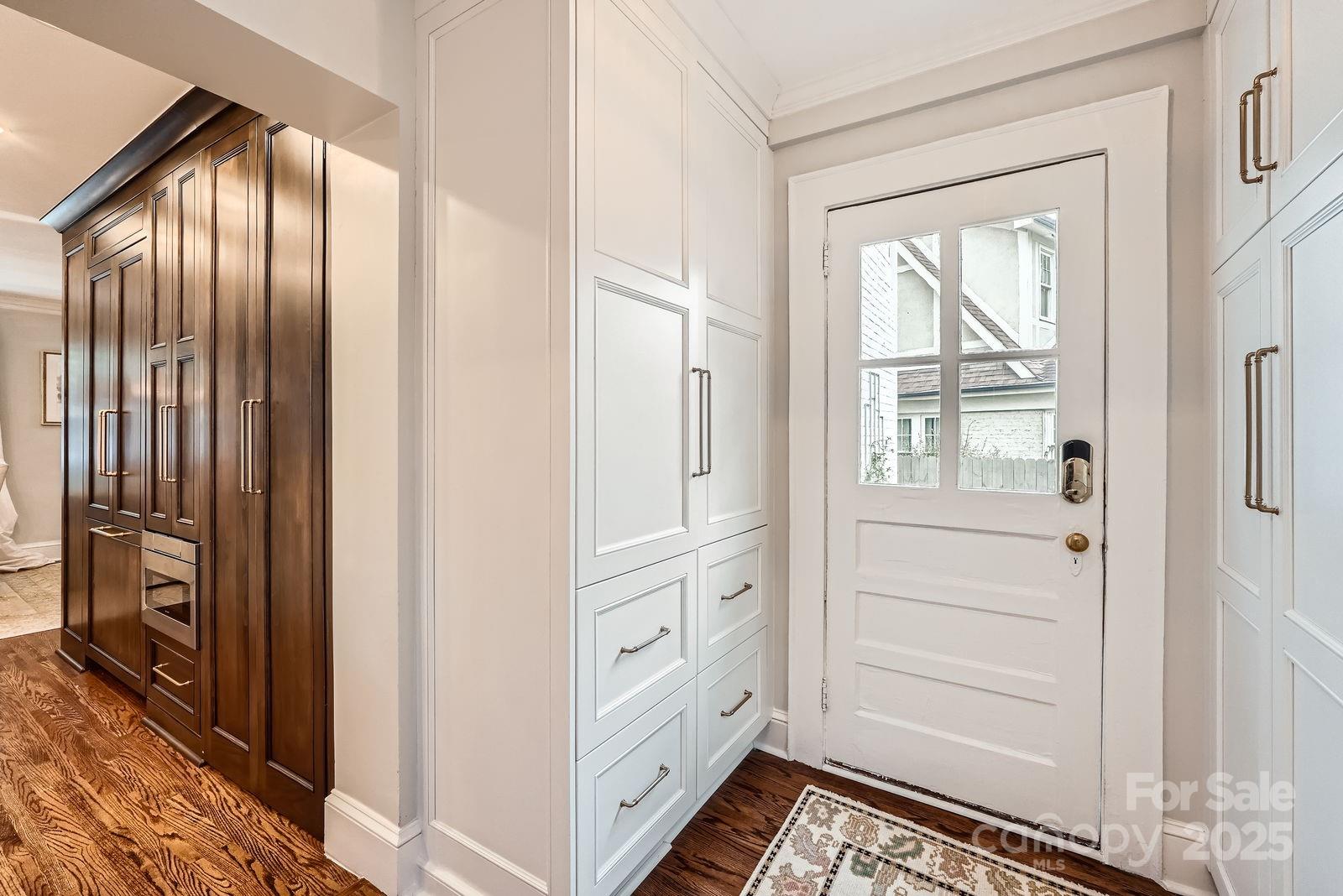2246 Sharon Road