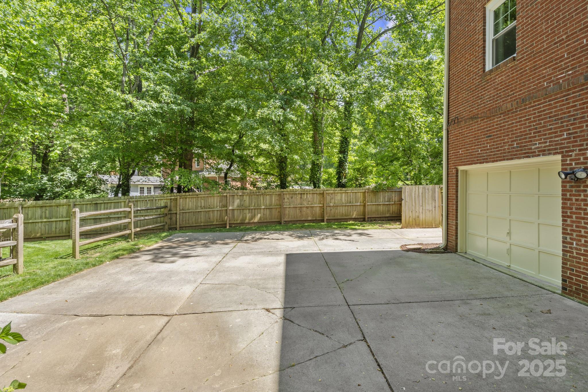 9707 Enid Lane