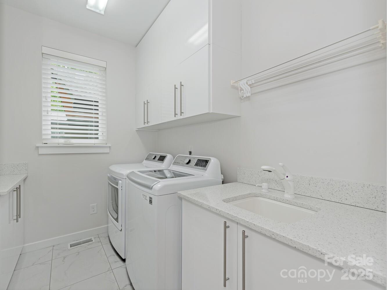 3385 Rainbow Drive Unit: 7A