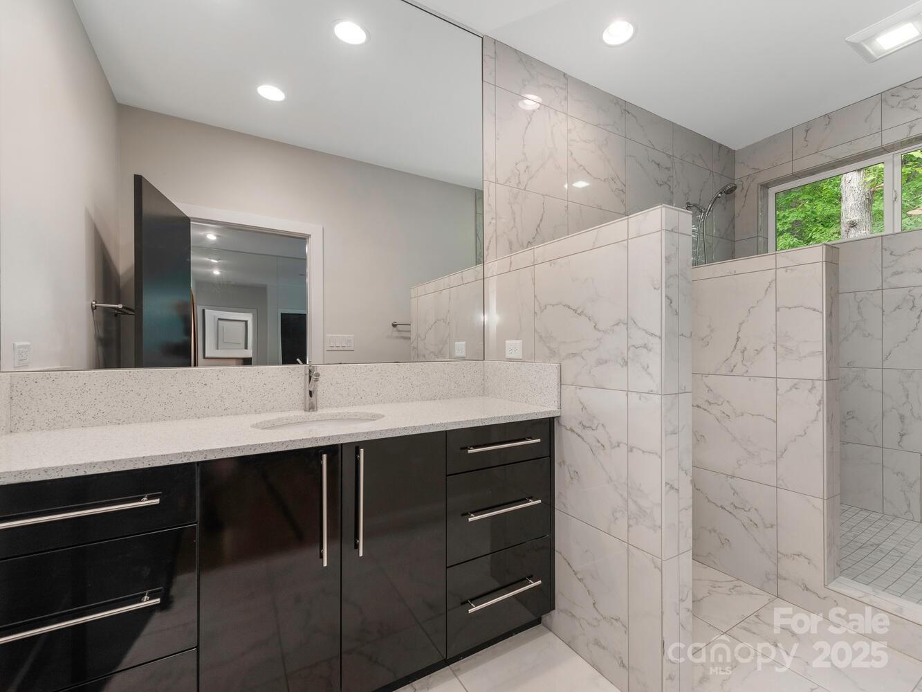 3385 Rainbow Drive Unit: 7A